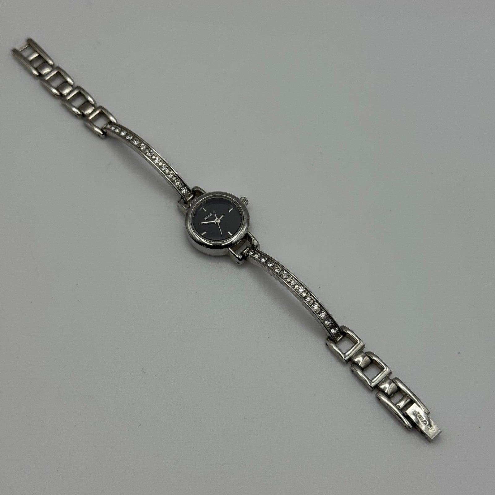 Solo Ladies Quartz Watch Black Dial Rhinestone Accents Bracelet Working 19mm