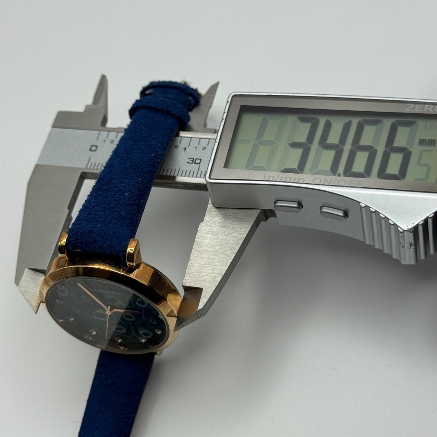 Working Ladies Sekonda Peacock Dial 34mm Quartz Watch New Battery Adjustable