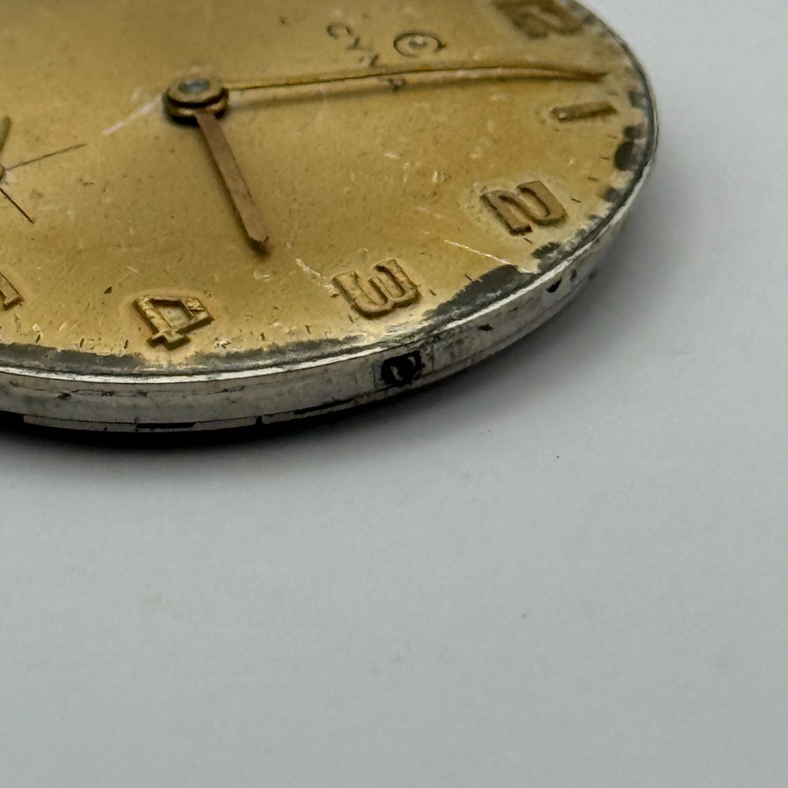 Cyma R. 484 Watch Movement Manual Wind Vintage Swiss 17 Jewels Parts 28.2mm