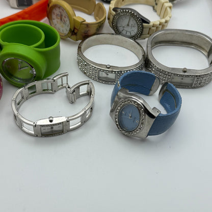 Large Bundle Of Vintage / Modern Quartz Watches Joblot UNTESTED PARTS REPAIR