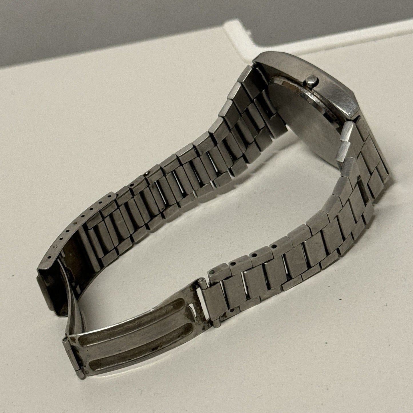 37mm Tissot 2040 Liquid Crystal 40626 - 2144 Quartz LCD Vintage Watch FOR PARTS