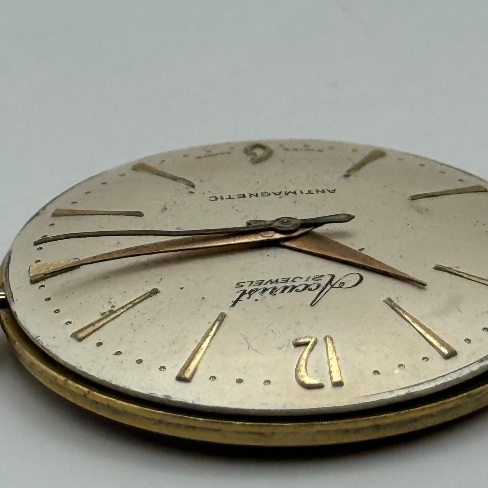 ETA 2390 Watch Movement Accurist Manual Wind Vintage Swiss Parts Repair 29.5mm