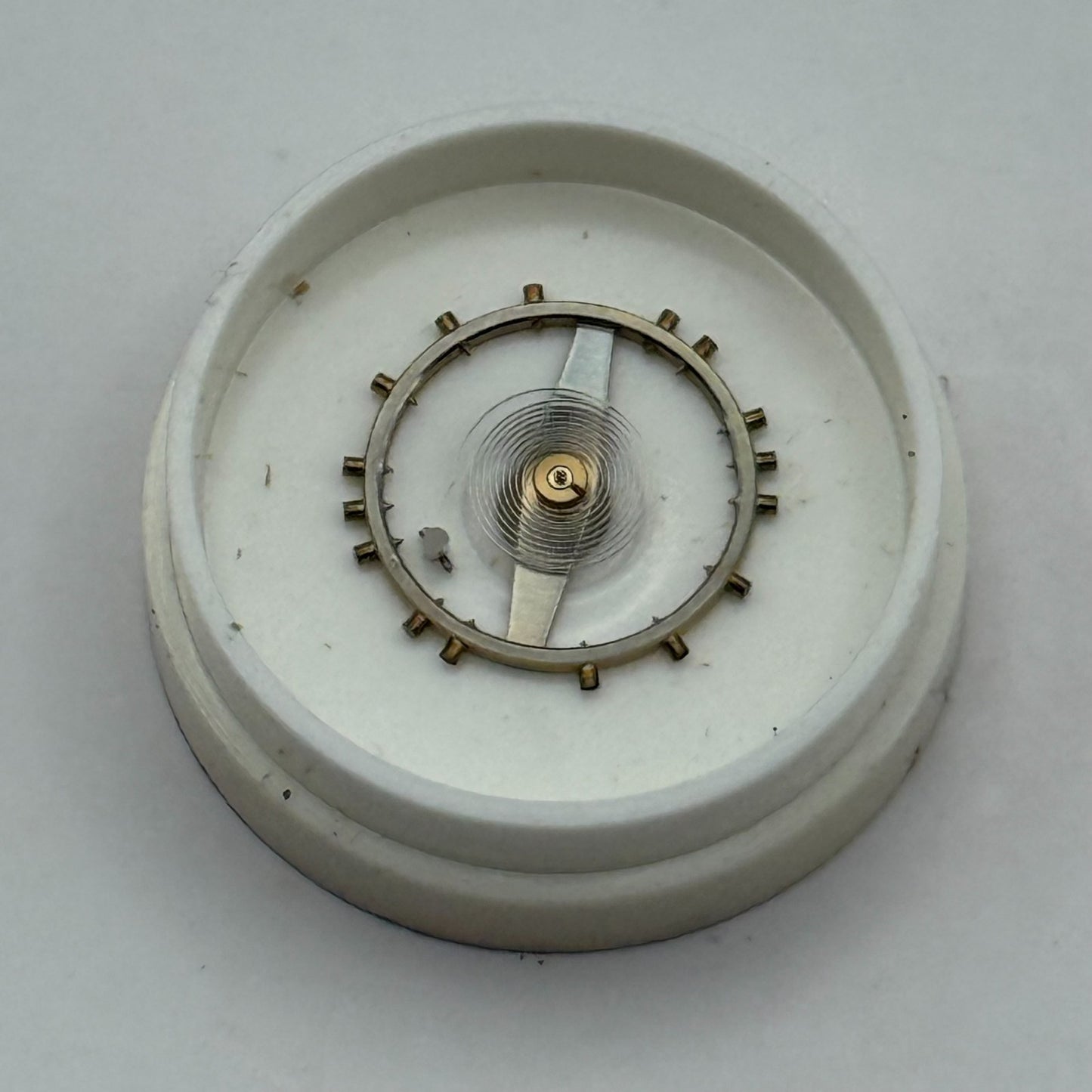 AS 1525 1526 Balance Wheel Complete And Spring 953 M Watch Movement Parts NOS