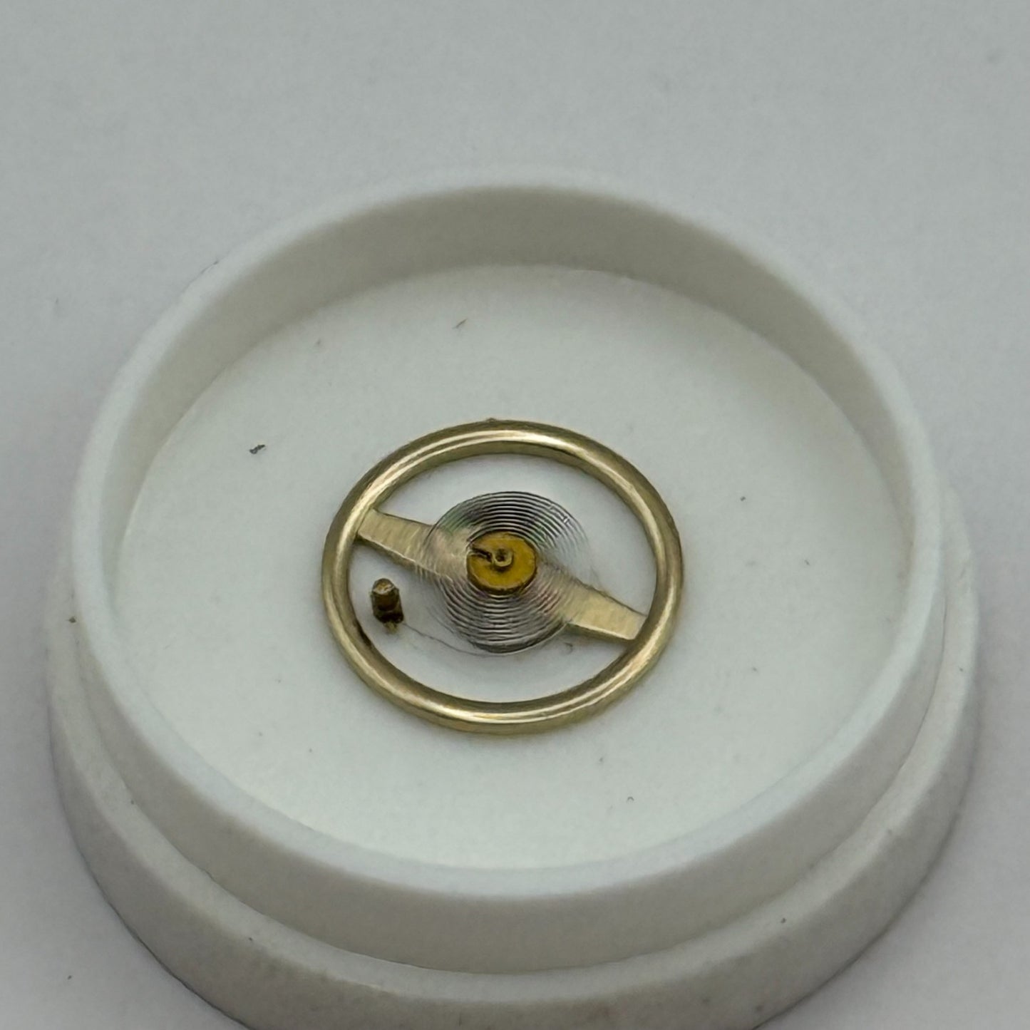 Balance Wheel Complete And Spring a PL Renata Watch Movement Parts NOS 