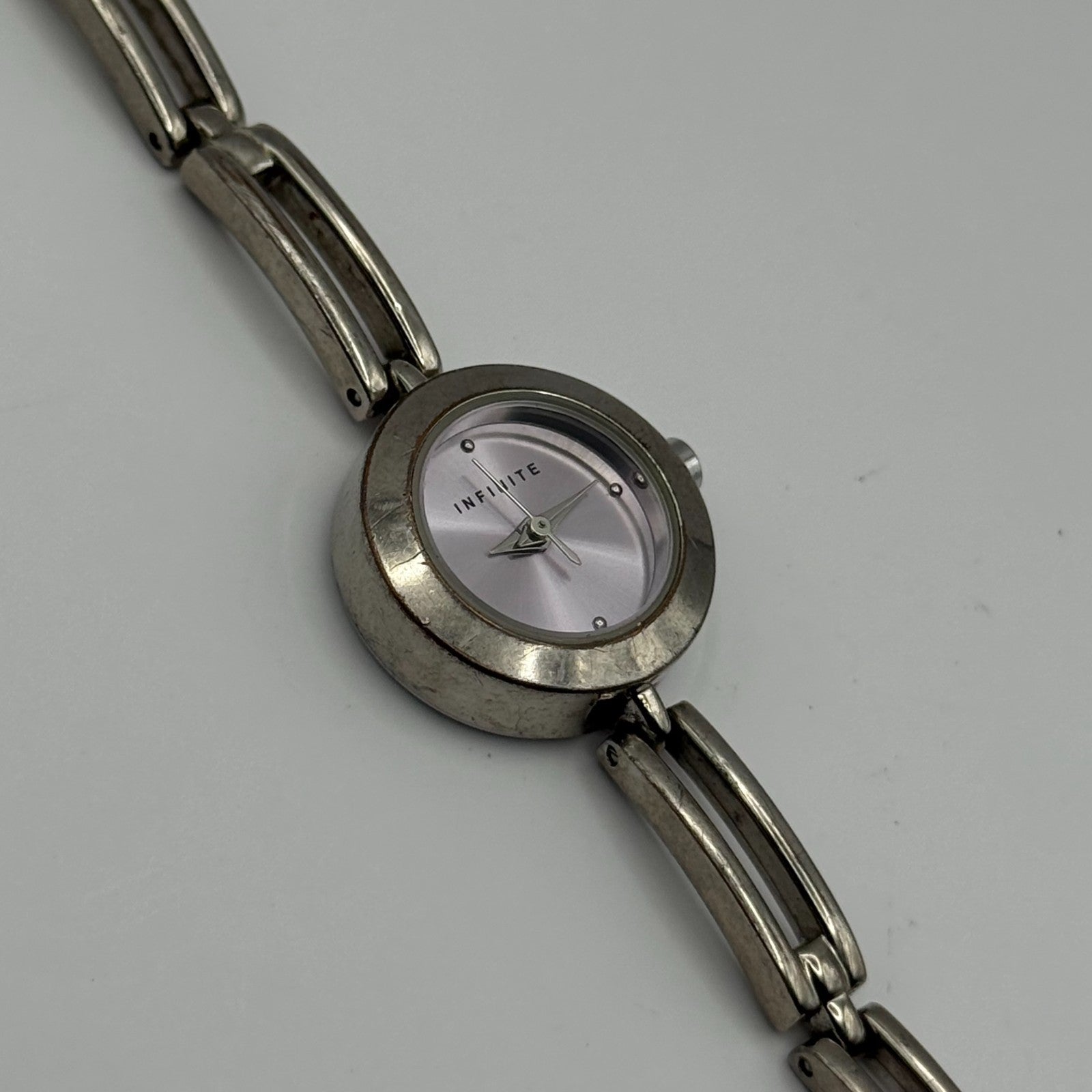 Infinite Ladies Quartz Watch Silver Tone Bracelet Japan Working 20mm 6.75 Inches
