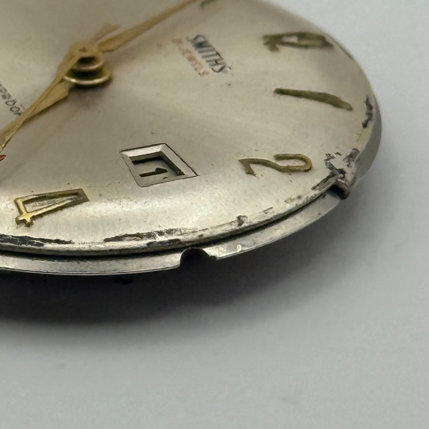 Smiths Shockproof Date 5T65 Watch Movement Manual Wind Vintage Parts Repair 23mm