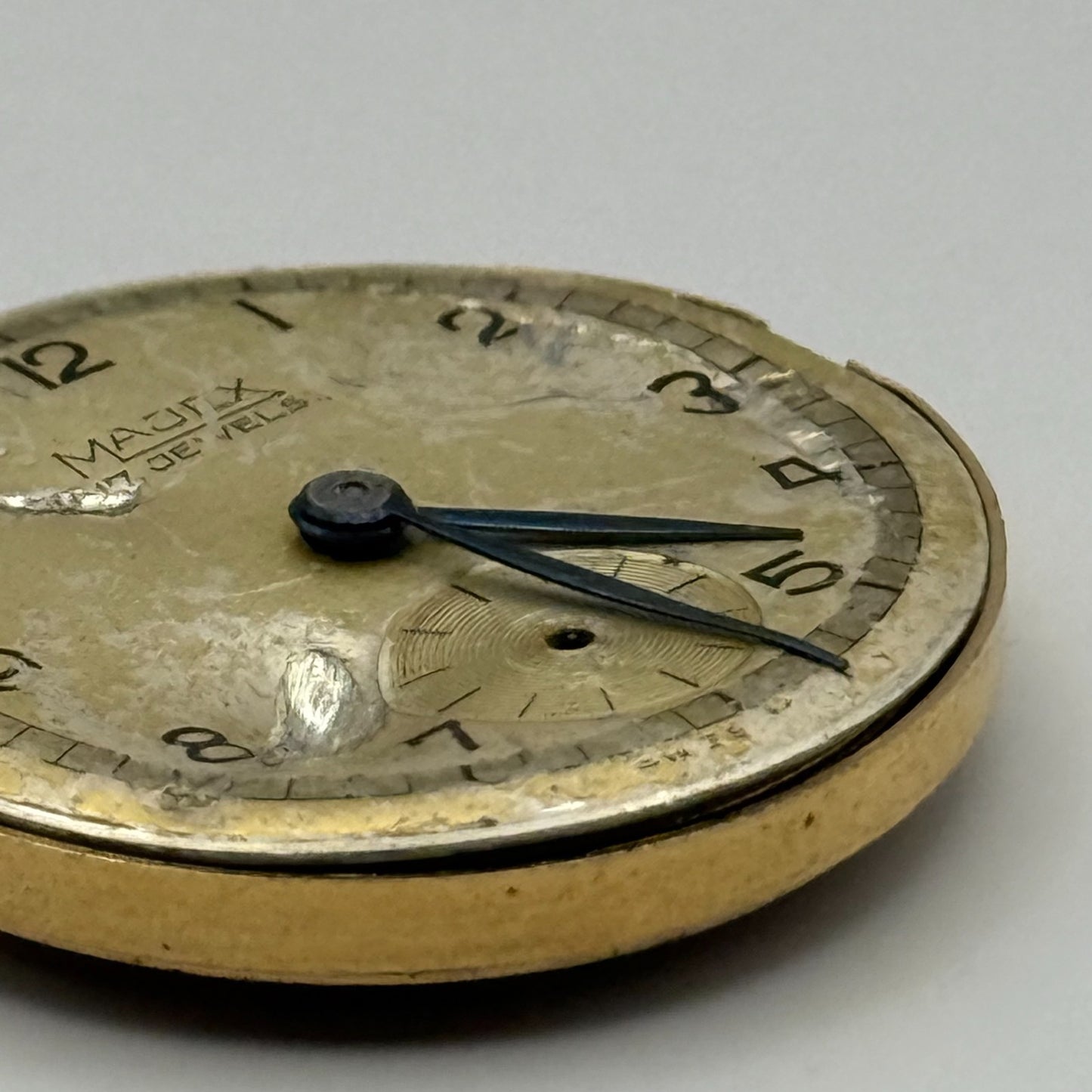 Majex Buren 370 Watch Movement Manual Wind Vintage Swiss 17 Jewels Parts 25.9mm