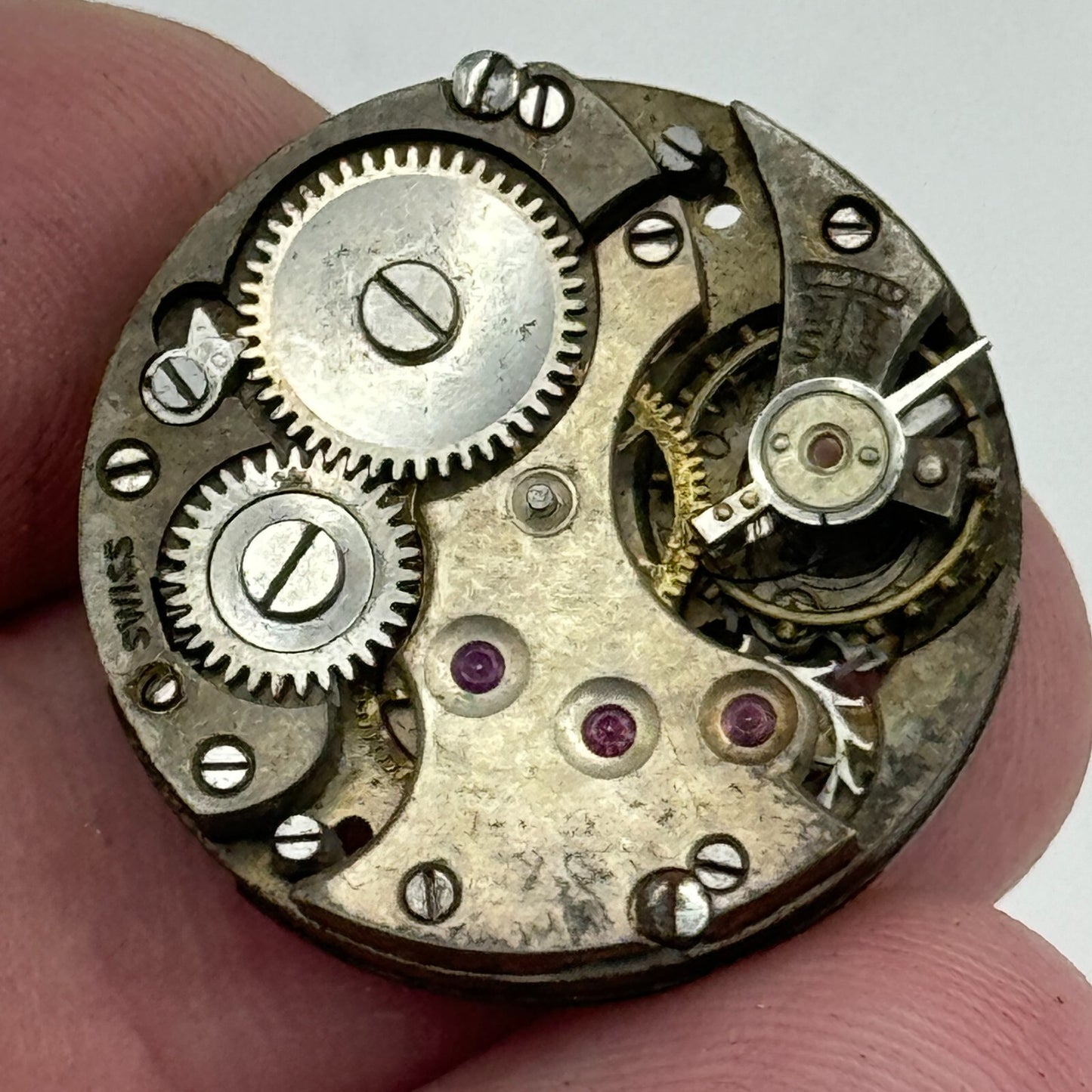 23.6mm Unidentified Cal 8028 Manual Wind Watch Movement Swiss Vintage PARTS