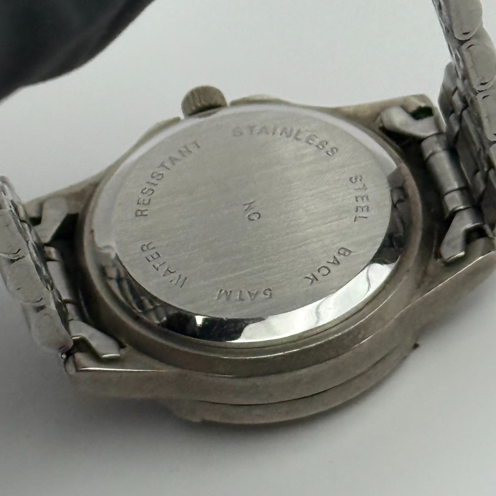 Sekonda Ladies Quartz Watch Date Dial Silver Tone Bracelet Working 28mm