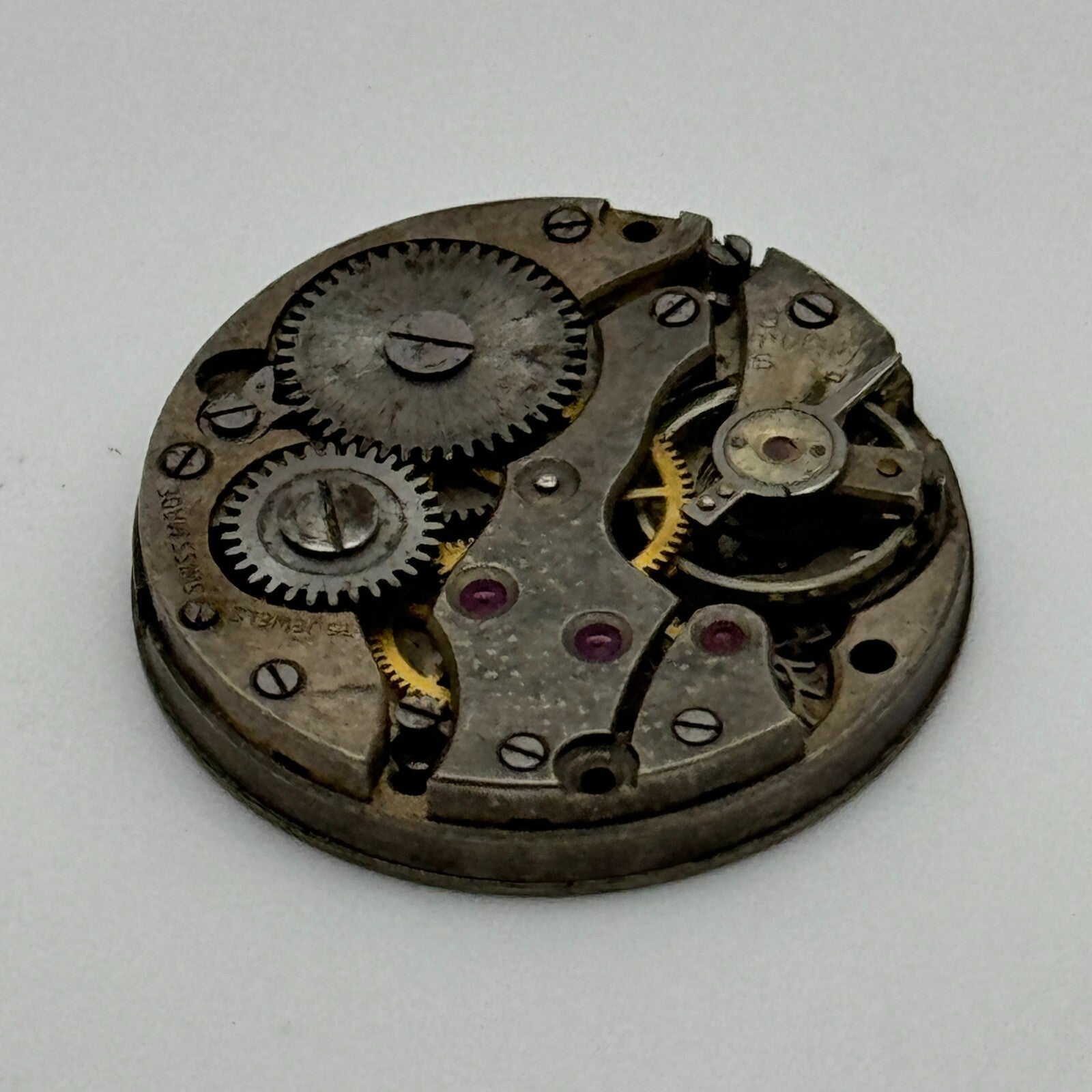 23.6mm Unidentified 15 Jewels Swiss Vintage Manual Wind Watch Movement PARTS