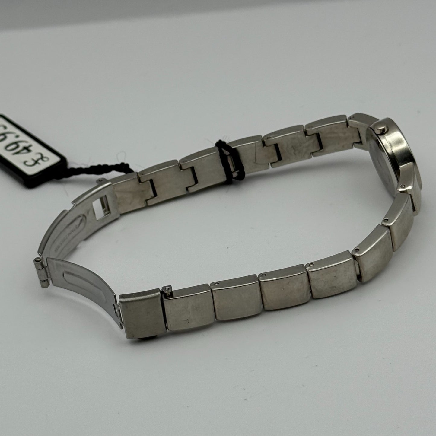 H H Ladies Quartz Watch Silver Tone Bracelet Steel Working 22mm 7 Inches