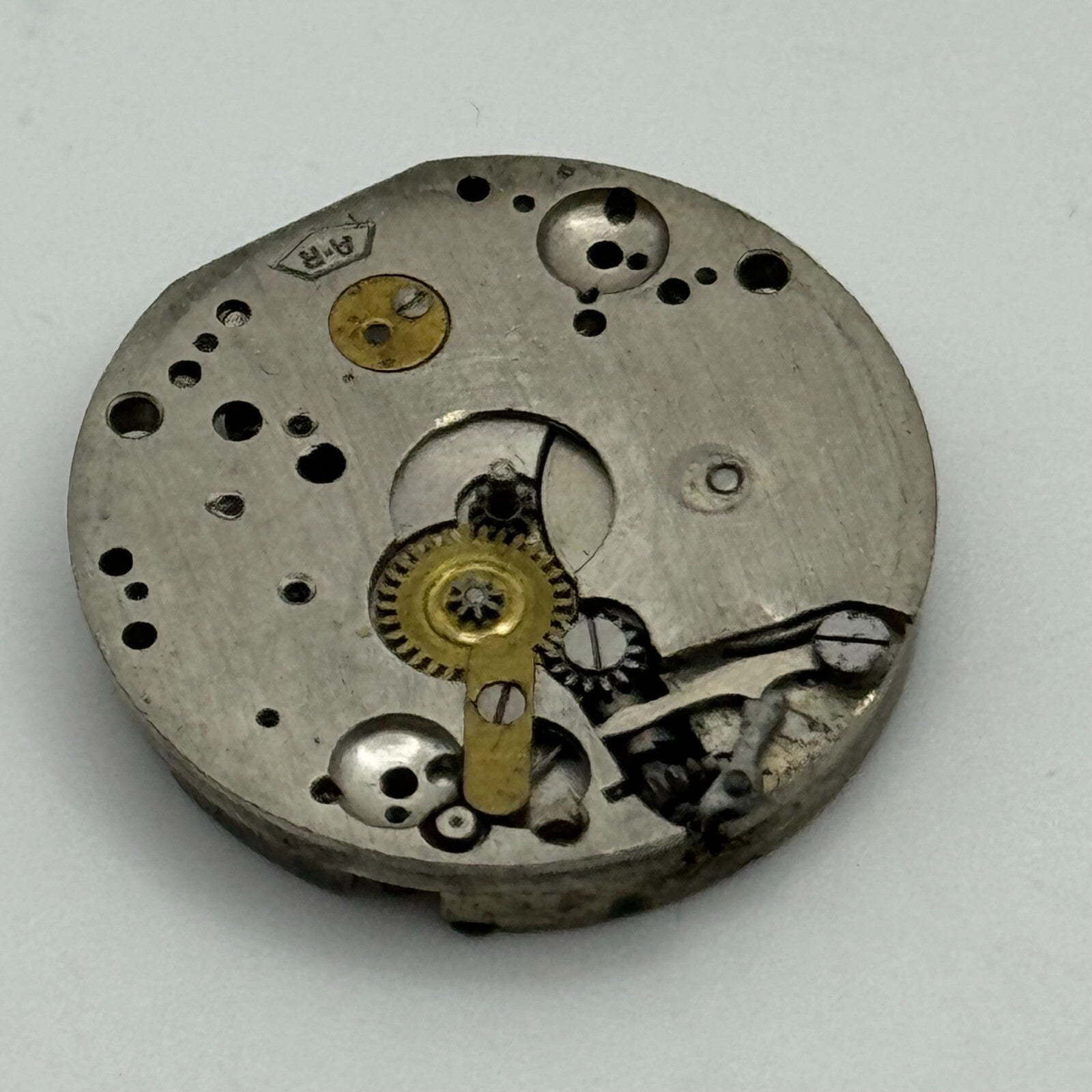 23.8mm Enicar AR Balance Intact Manual Wind 15 Jewels Watch Movement PARTS SPARE