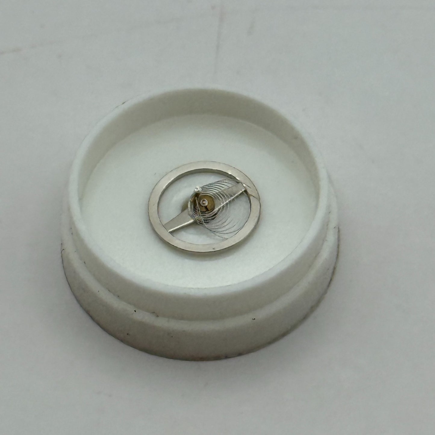 EB 1612 Balance Wheel Complete And Spring 6 3/4-8''' 950 Watch Movement Parts 