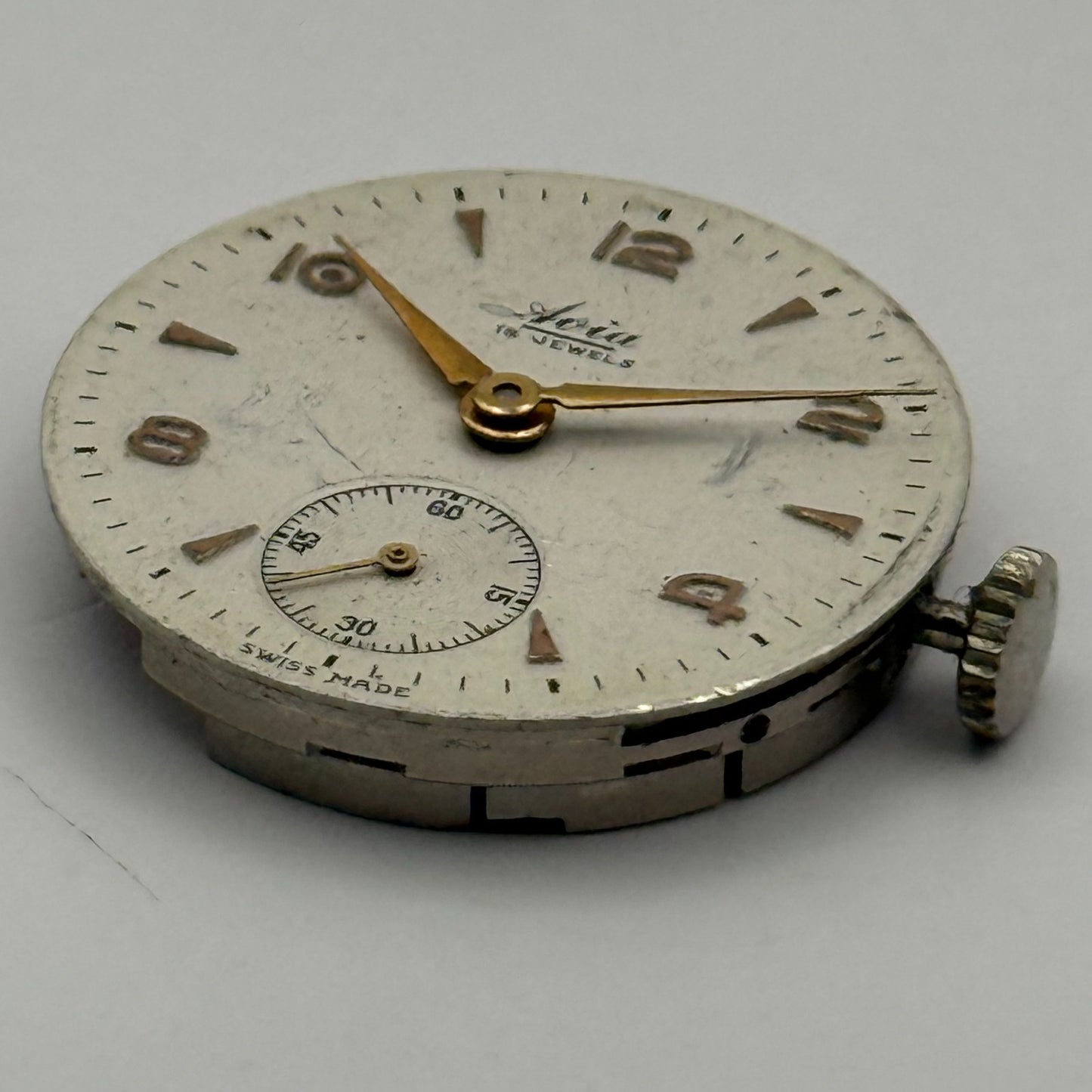 AS 984 Watch Movement Avia Manual Wind Vintage Swiss 15 Jewels Parts 23.4mm