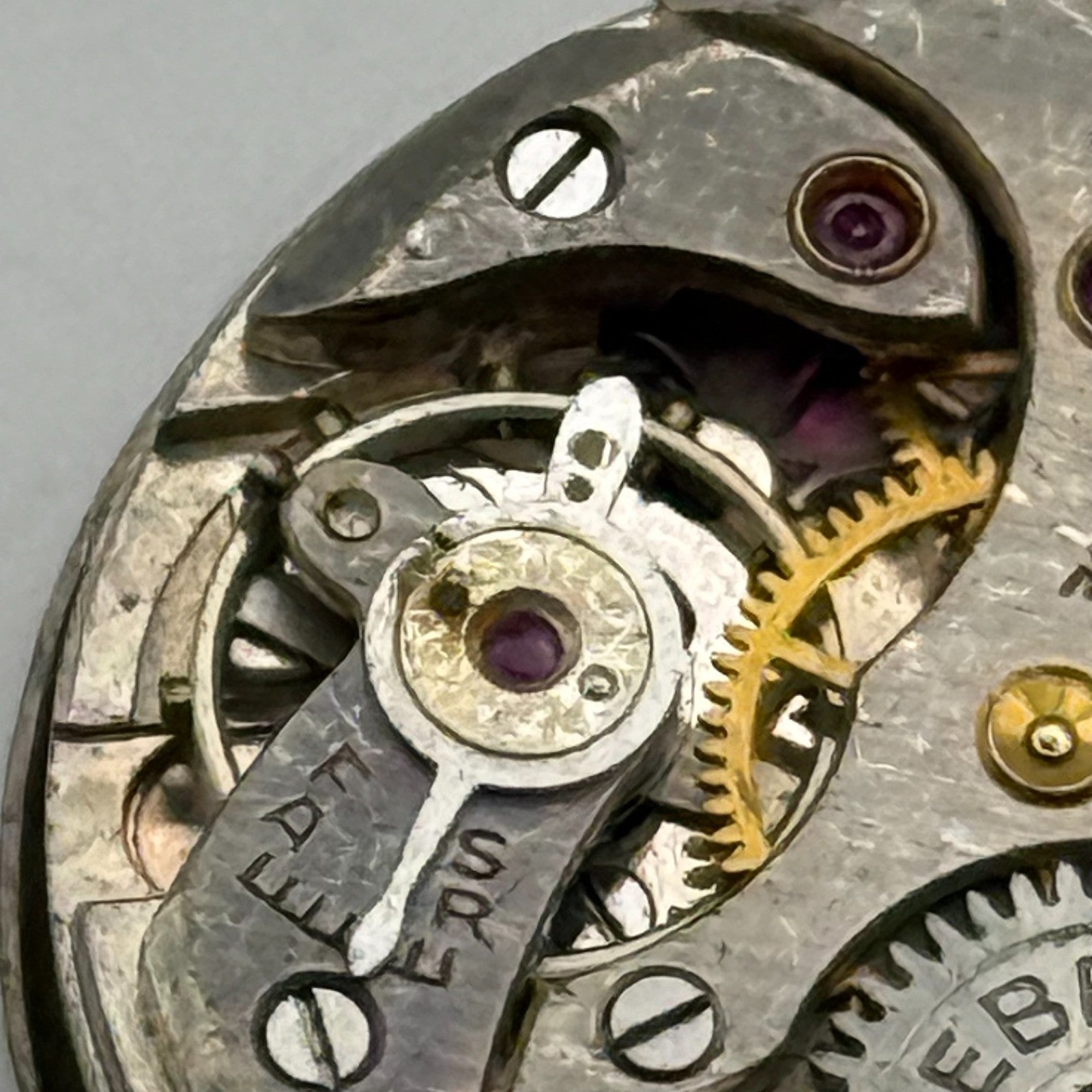 Cortebert Cal 665 Watch Movement 15 Jewels Sub Seconds Manual Wind Parts 25.3mm