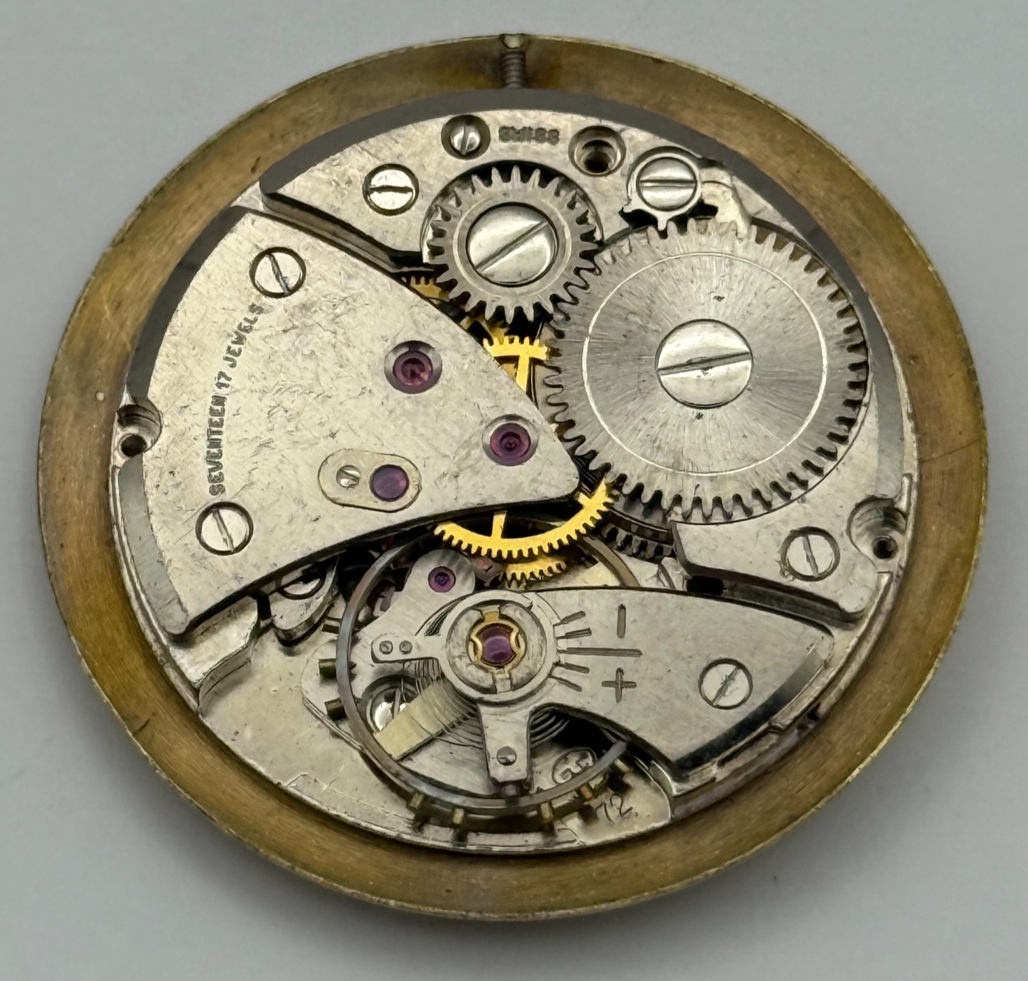 FHF 72 Watch Movement Verity Magnificent Manual Wind Vintage Parts Repair 25.9mm