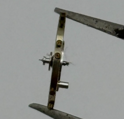 FHF 183 Balance Complete 10 1/2''' Renata 723 Watch Movement Parts Vintage NOS