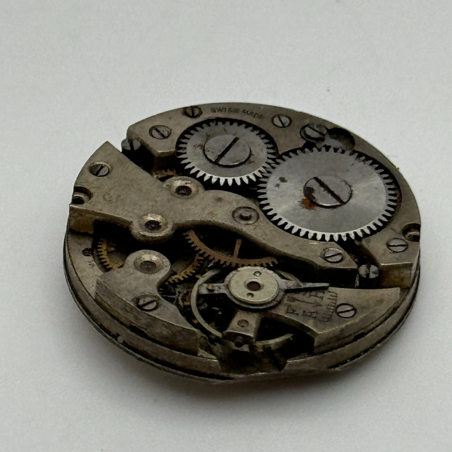 23.6mm Unidentified Swiss Made Vintage Manual Wind Watch Movement PARTS SPARES