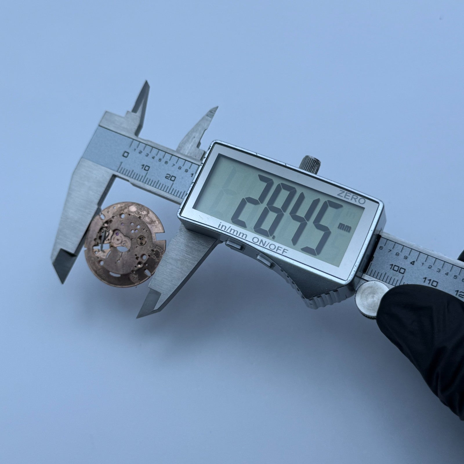 Omega 28.10 RA P.C Incomplete Watch Movement Men’s Vintage Swiss Parts 28.4mm