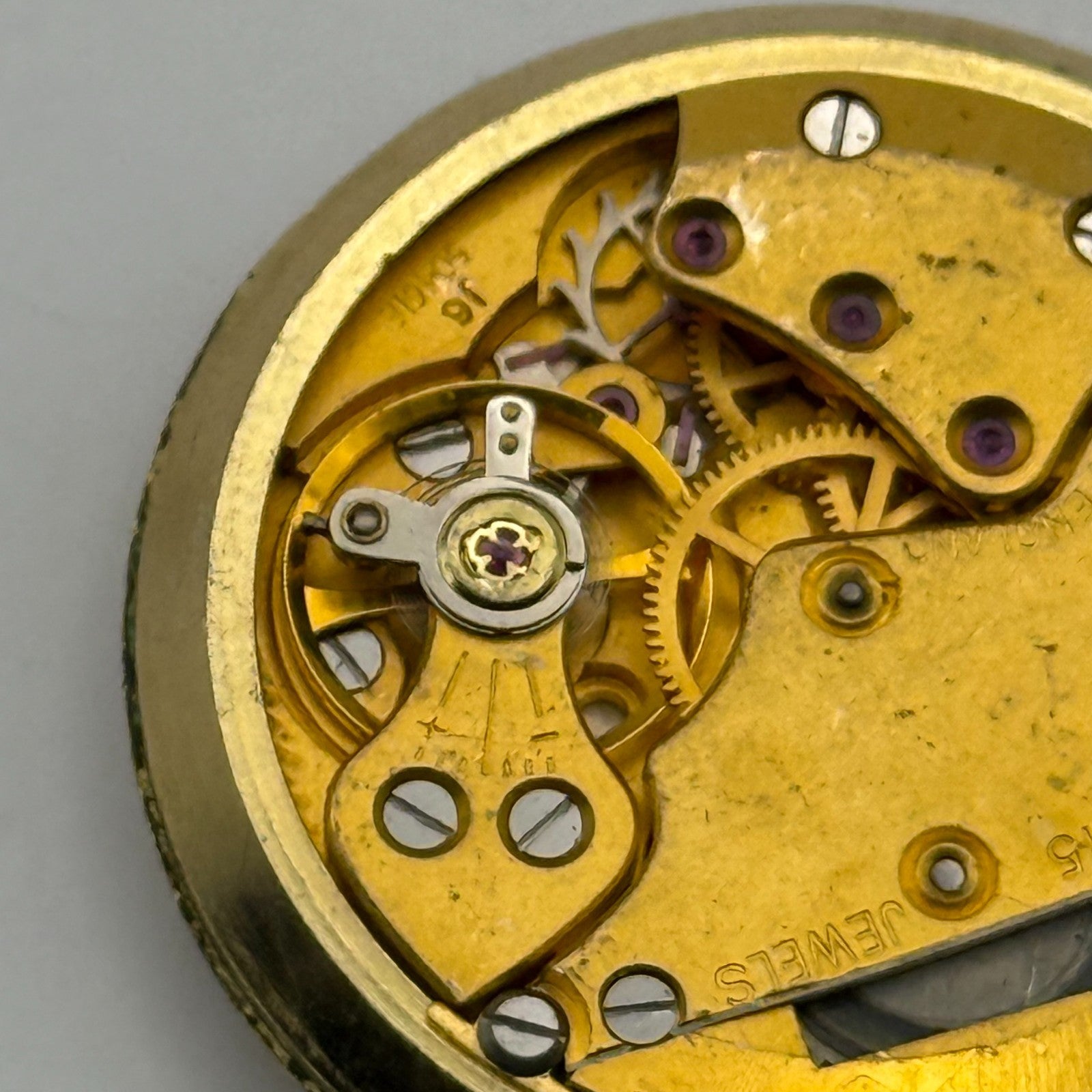 Smiths Astral National 15 60461E Watch Movement Manual Wind Vintage Parts 31.9mm