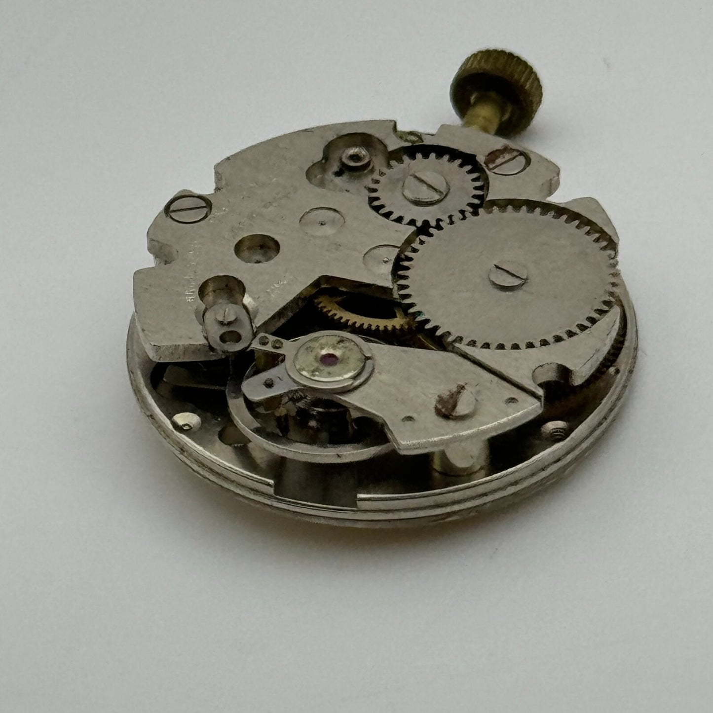 23.6mm Lucerne Basis Watch ZZ Manual Wind Swiss Watch Movement Vintage PARTS