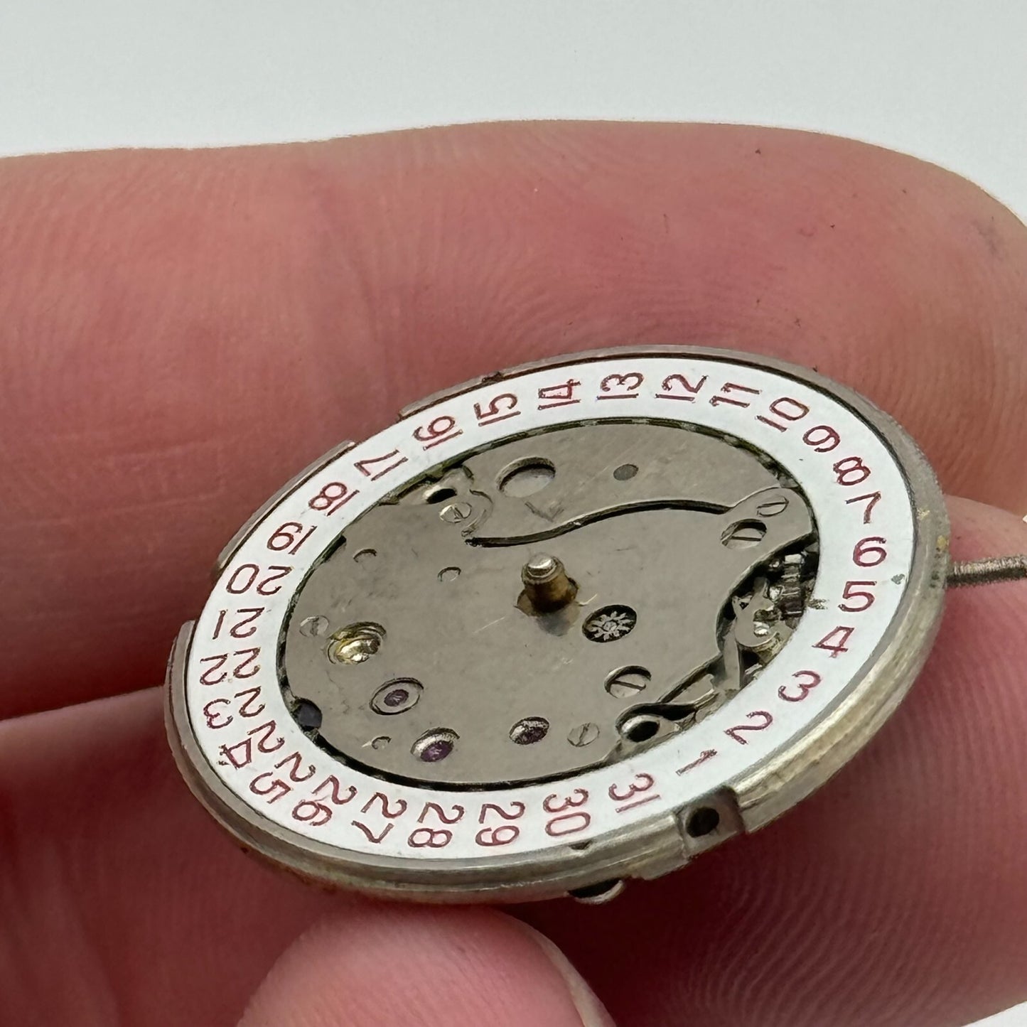 25.9mm Peseux 7056 Swiss Manual Wind 17 Jewels Watch Movement PARTS REPAIR SPARE