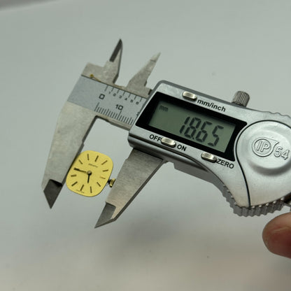 12.9mm Ladies Zenith Cal 16.5 Manual Wind Watch Movement Swiss Vintage PARTS