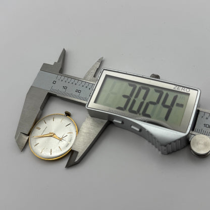 Garrard Peseux 320 Watch Movement Running Manual Wind Vintage Swiss Parts 30.2mm