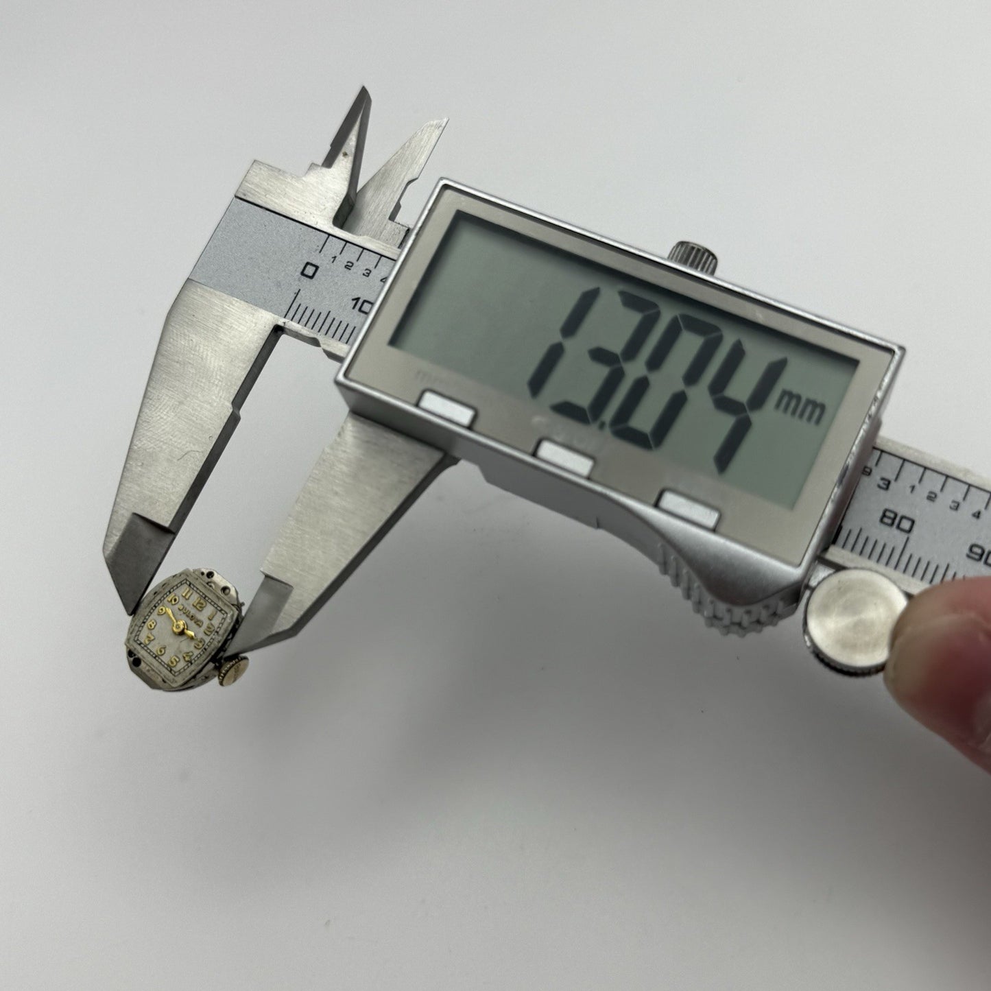 13mm Running Vintage Ladies Bulova 5AC Manual Wind Swiss Watch Movement PARTS