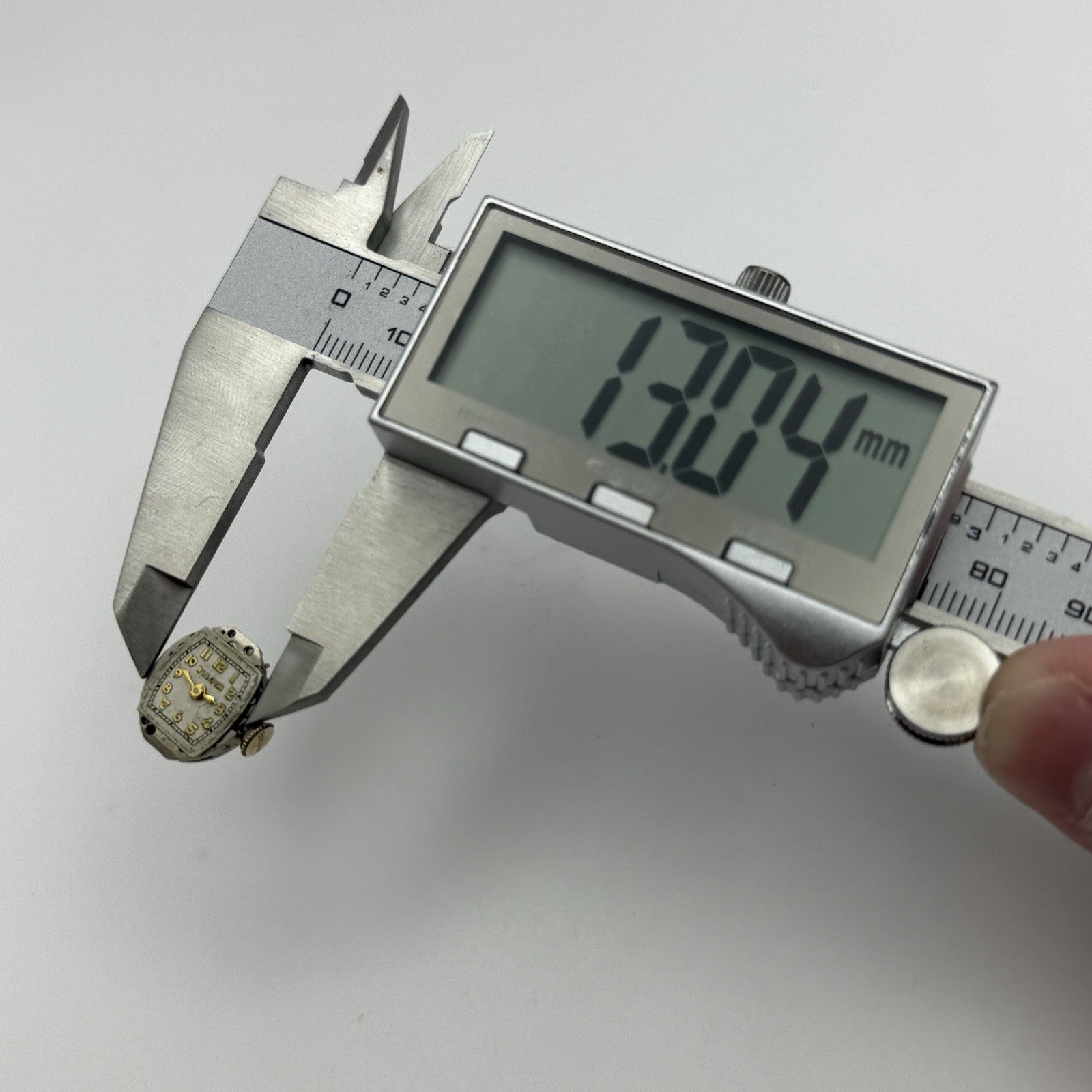 13mm Running Vintage Ladies Bulova 5AC Manual Wind Swiss Watch Movement PARTS