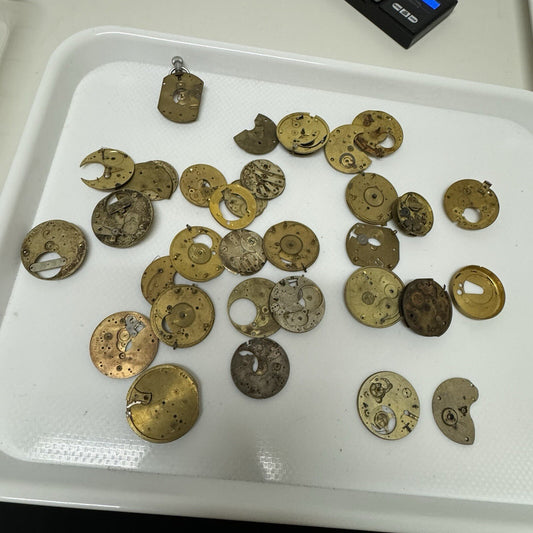 510 Grams Mixed Partial Pocket Watch Movements Watchmakers Job Lot Spares Parts