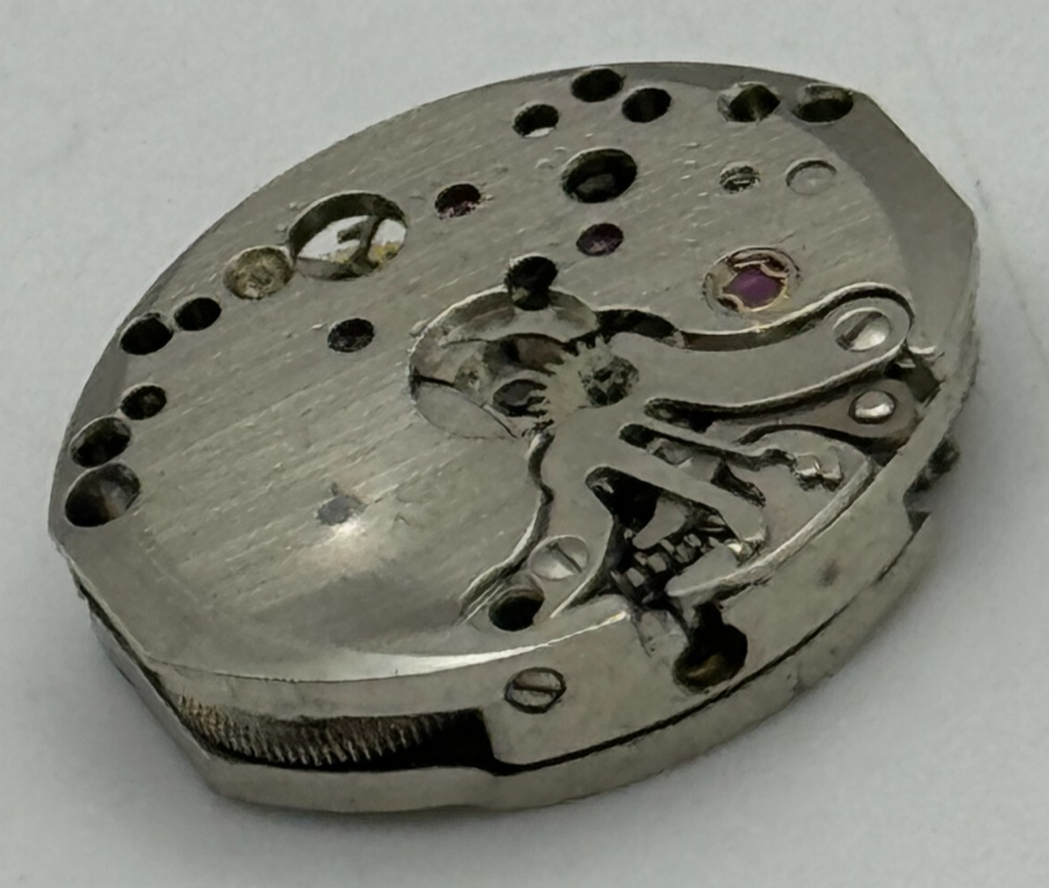 13mm Ladies FEF 6632 Swiss Manual Wind Watch Movement Vintage PARTS SPARES