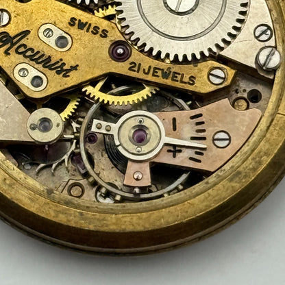 AS 1002 984 Watch Movement Accurist Manual Wind Vintage Parts Repair 29.8mm