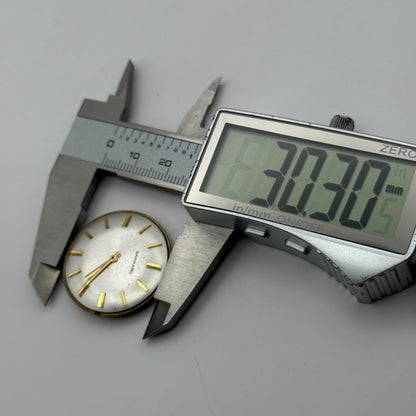 Garrard ETA 2391 Watch Movement Manual Wind Vintage Swiss Parts Repair 30.3mm