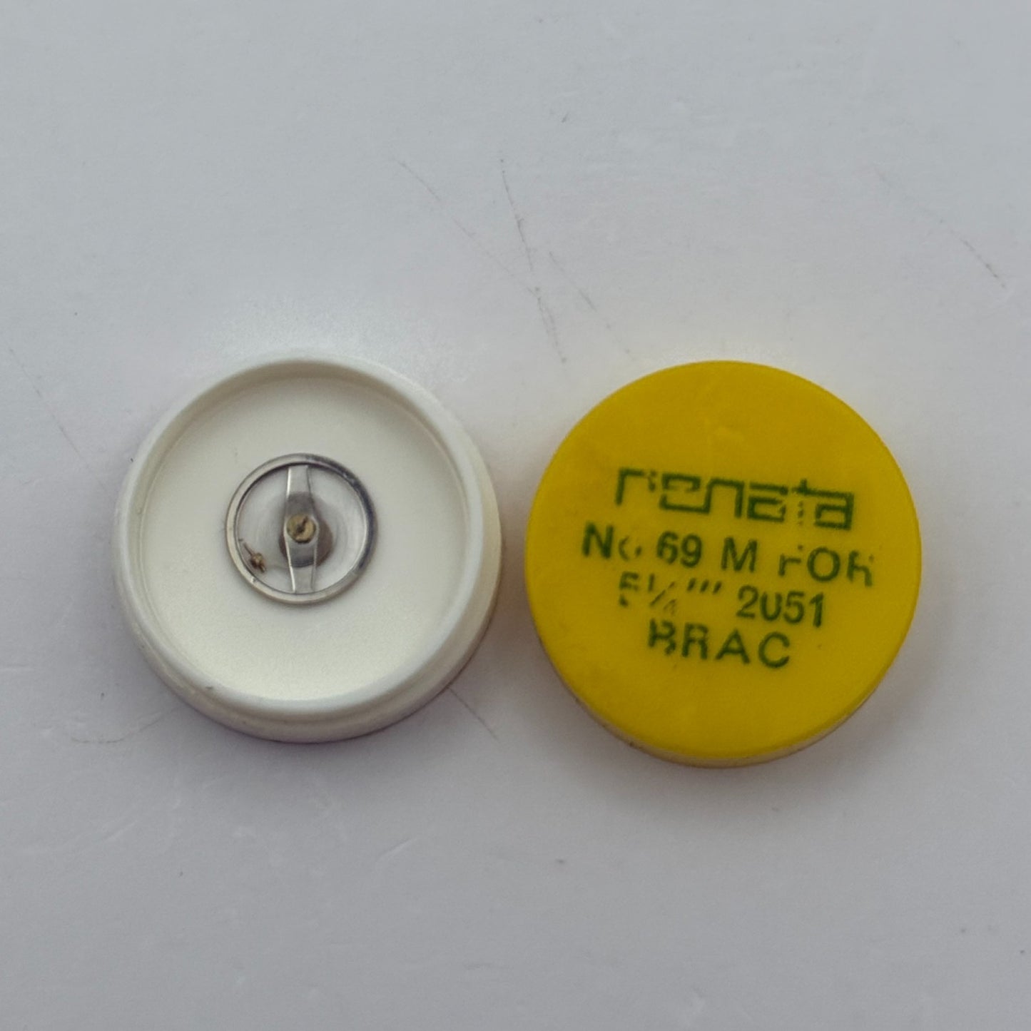 Brac 2051 Balance Wheel Complete And Spring  5½’’’ 69 M Watch Movement Parts 