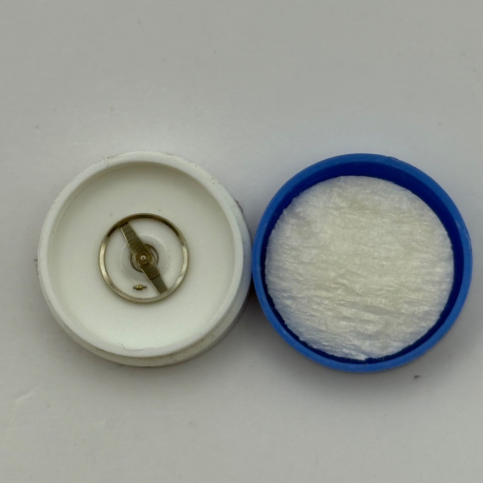 Oris 590 Balance Wheel Complete And Spring Ancre 1725 M Watch Movement Parts NOS