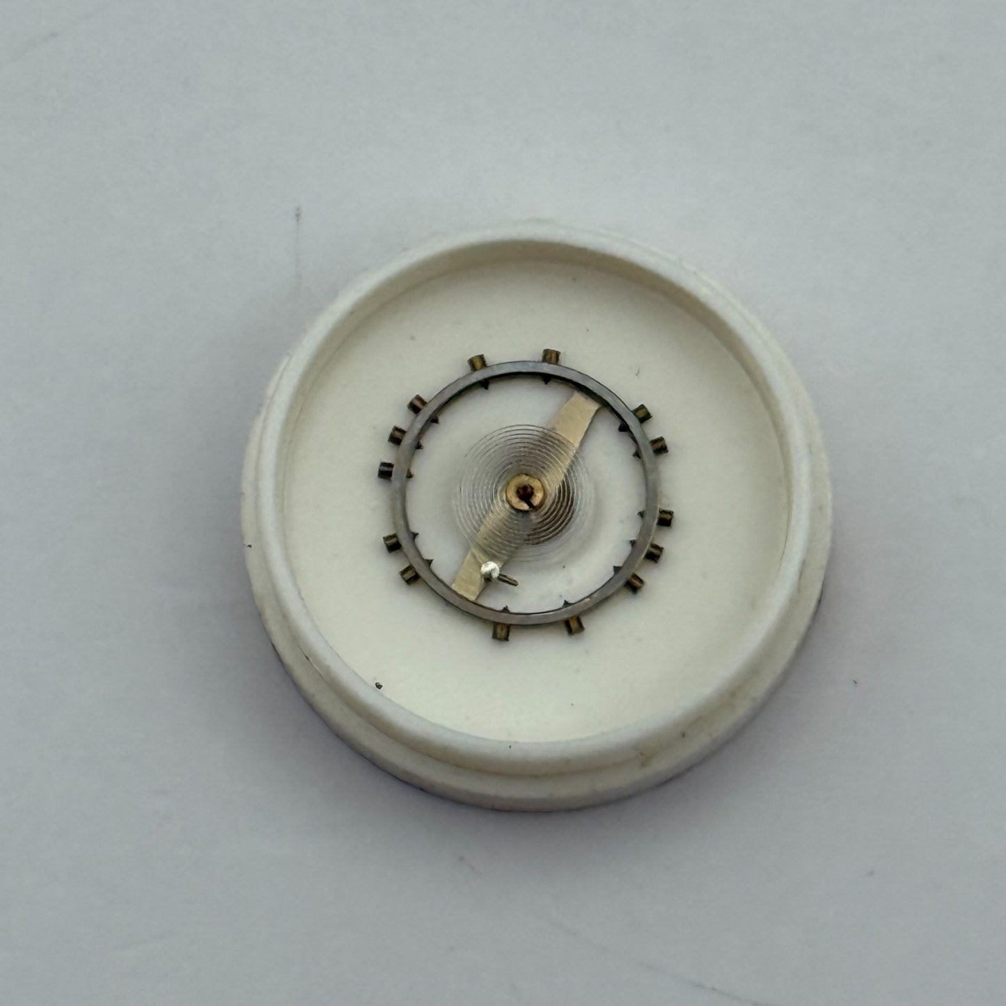 FHF 183 Balance Complete 10 1/2''' Renata 723 Watch Movement Parts Vintage NOS