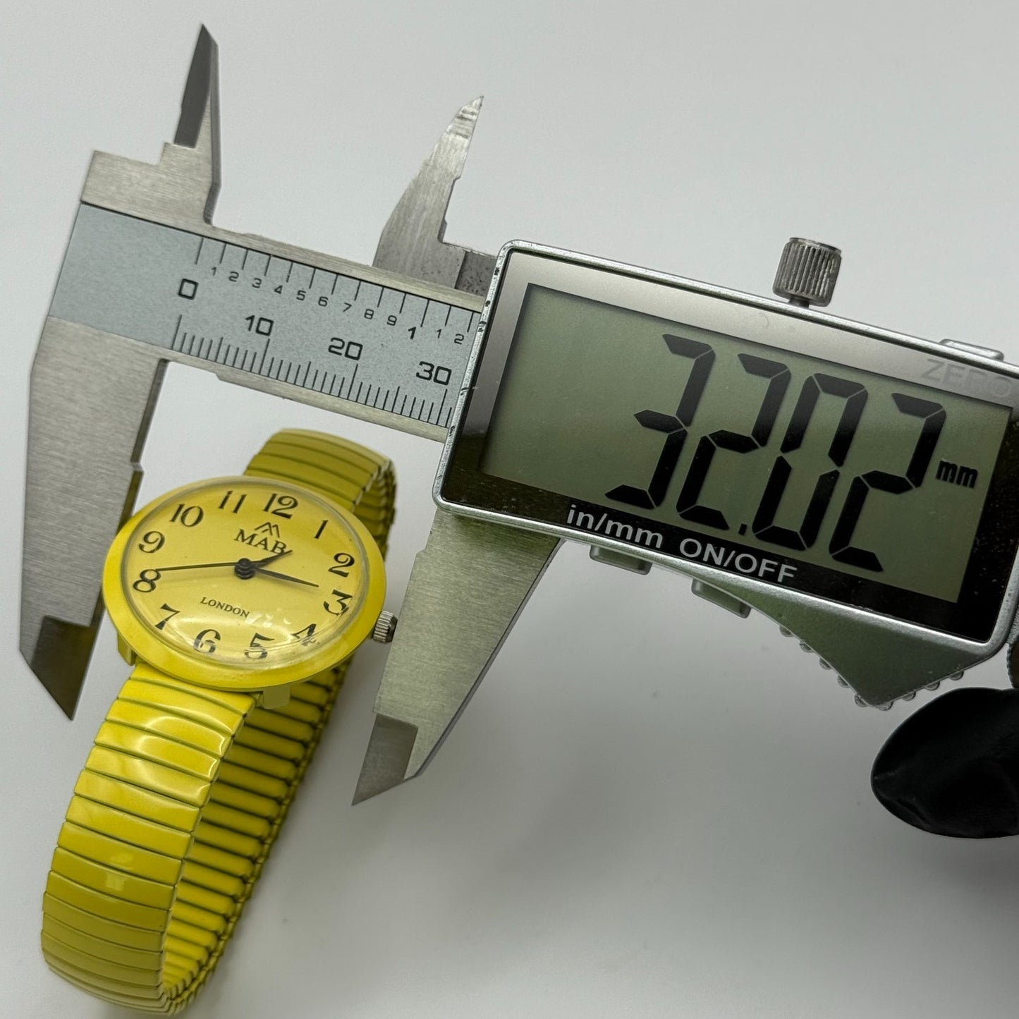 MAB Ladies Yellow Quartz Watch Stretch Band London Working 29mm New Battery