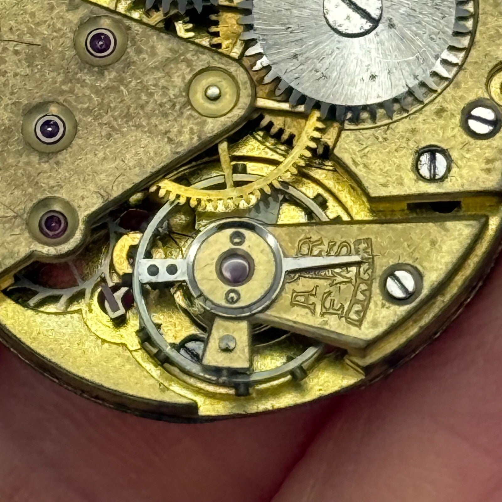 23.6mm Vintage Unidentified Cal 75 Swiss Manual Wind Watch Movement PARTS REPAIR
