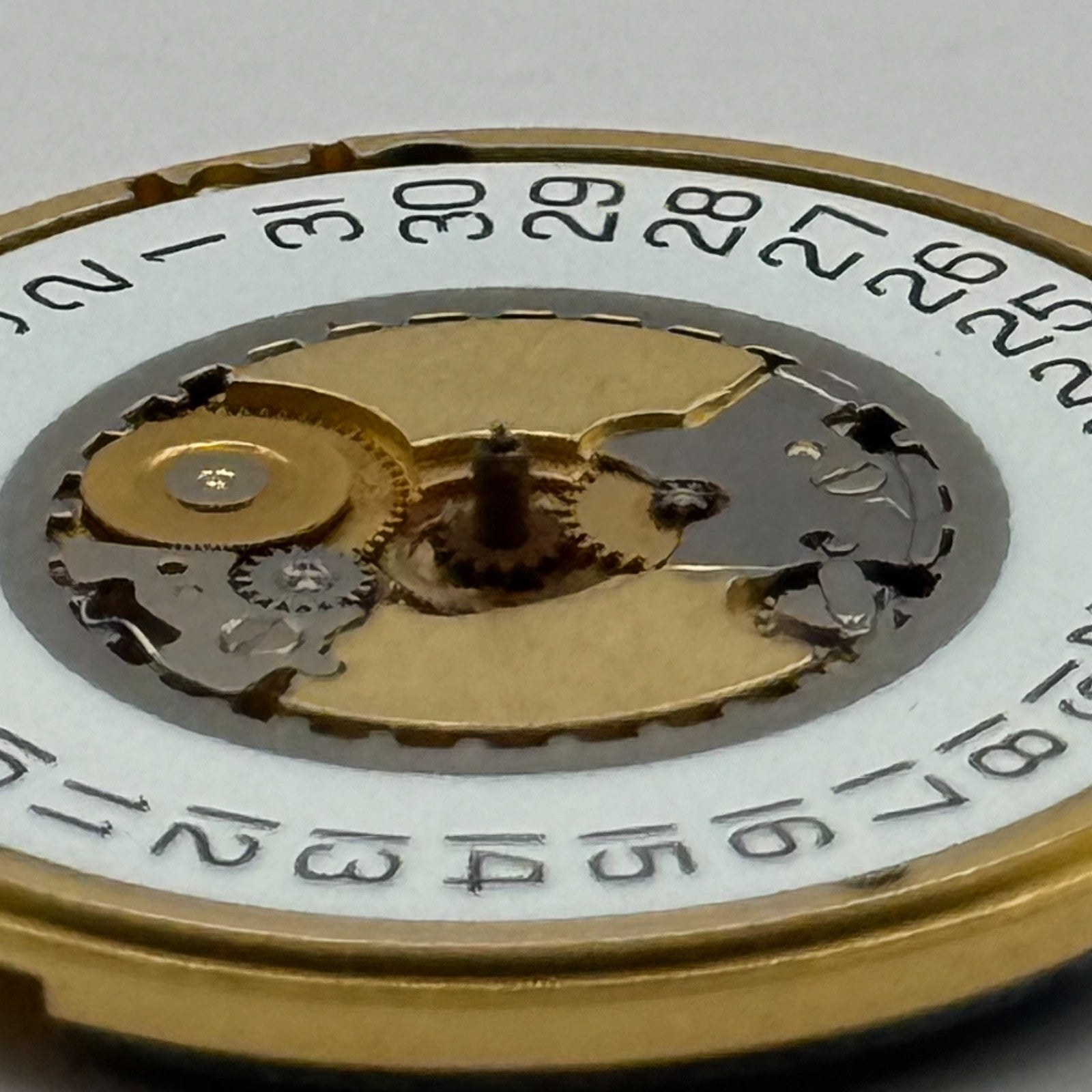 ETA 955.412 Watch Movement Running Quartz Tag Heuer 2.95 Parts Repair 23.9mm