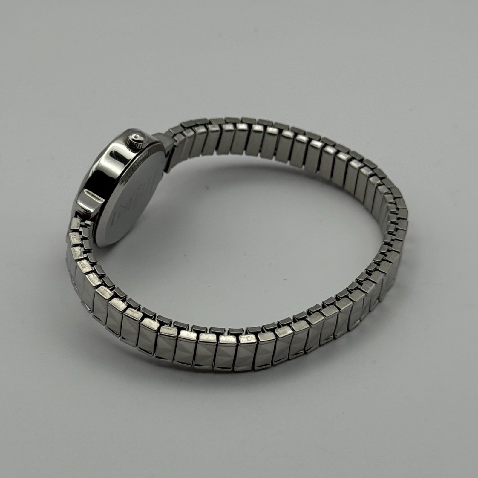 Citron Ladies Quartz Watch Silver Tone Expandable Band Steel Working 21mm