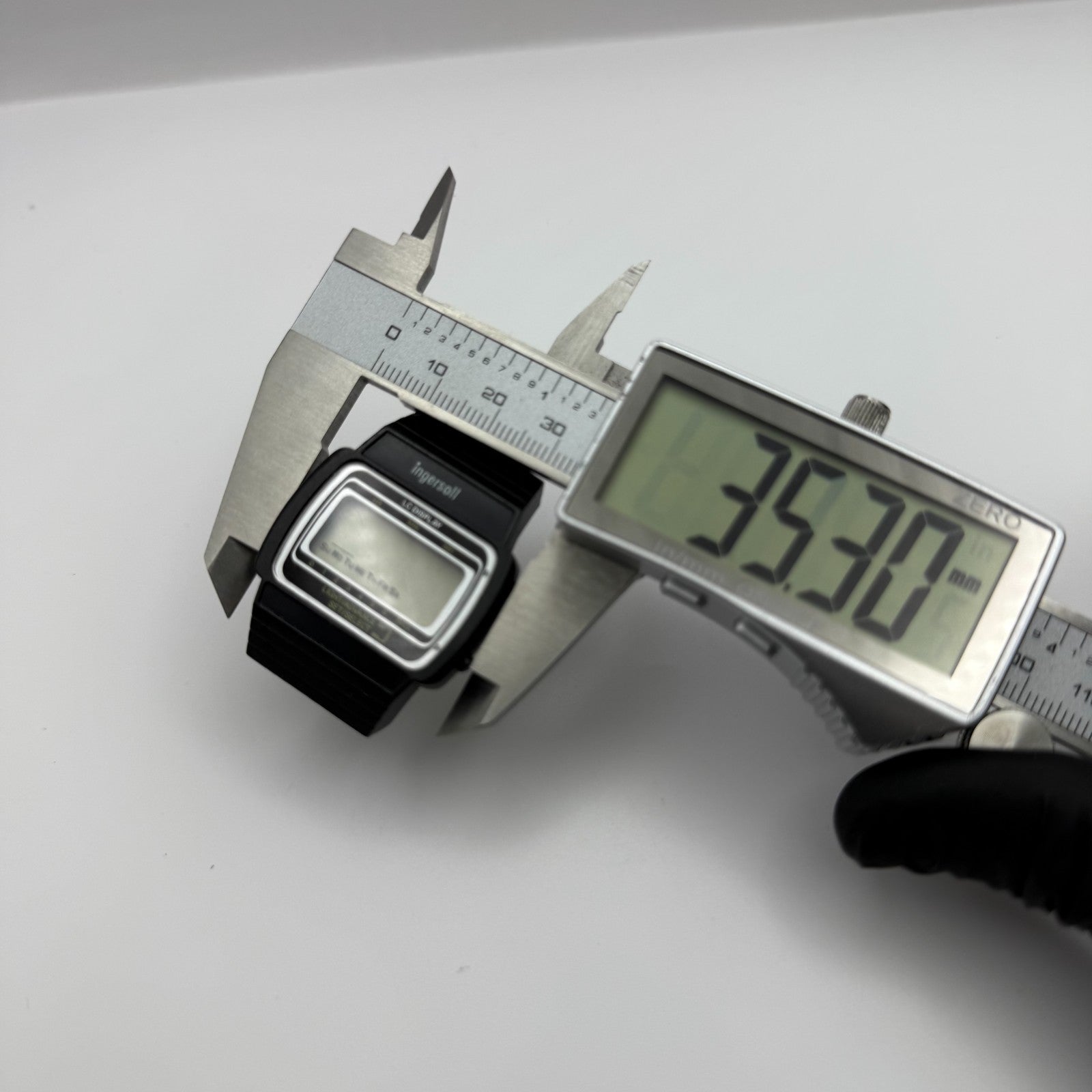 Ingersoll Unisex Retro Quartz Watch LC Display Black 35mm PARTS REPAIR