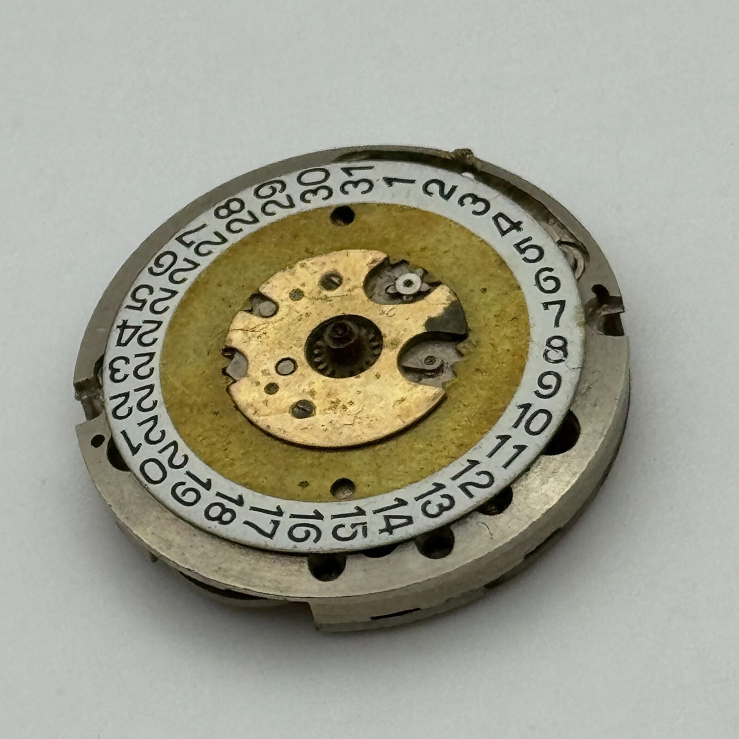 23.8mm F.Mauthe 612 German Manual Wind 17 Jewels Watch Movement Vintage PARTS