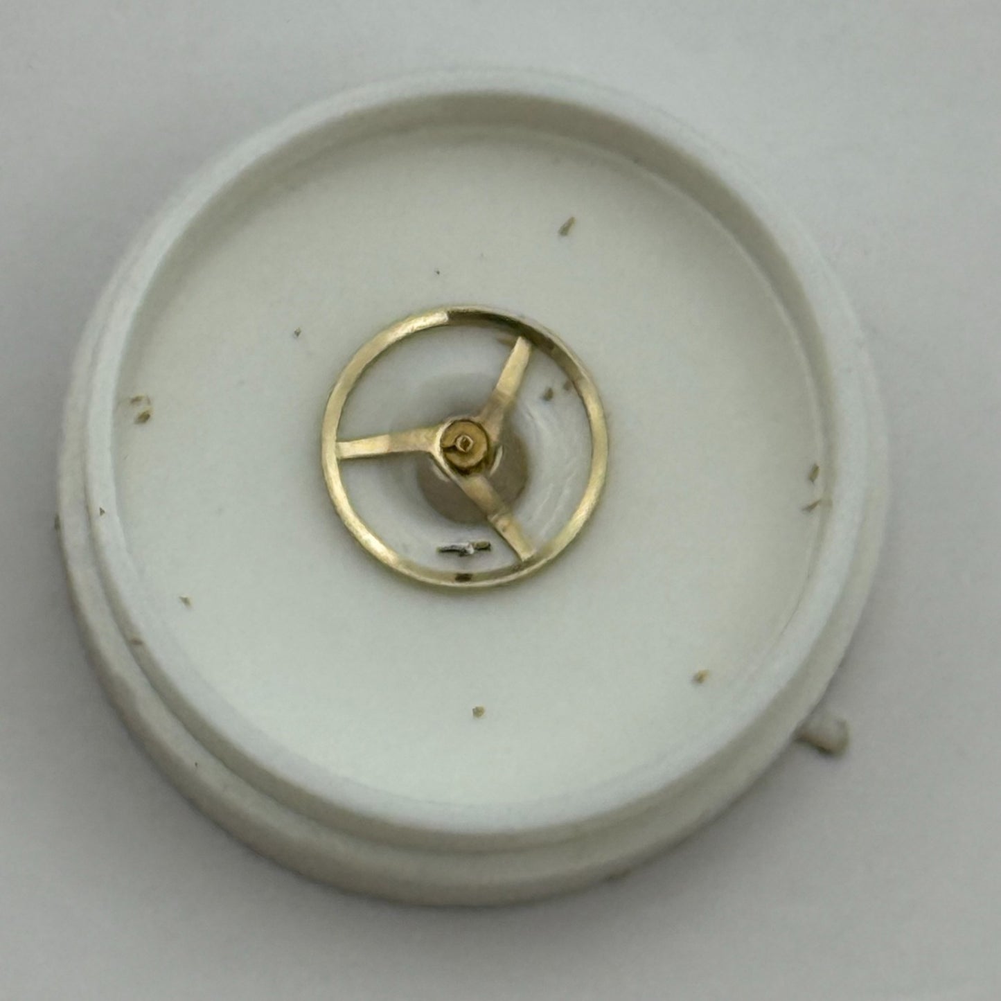 FEF 6620 Balance Wheel Complete And Spring 5½’’’ 1450 M Watch Movement Parts 