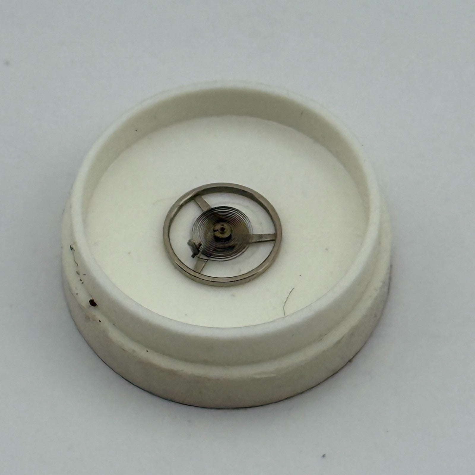 AS 976 1012 Balance Wheel Complete And Spring  532 M Watch Movement Parts NOS