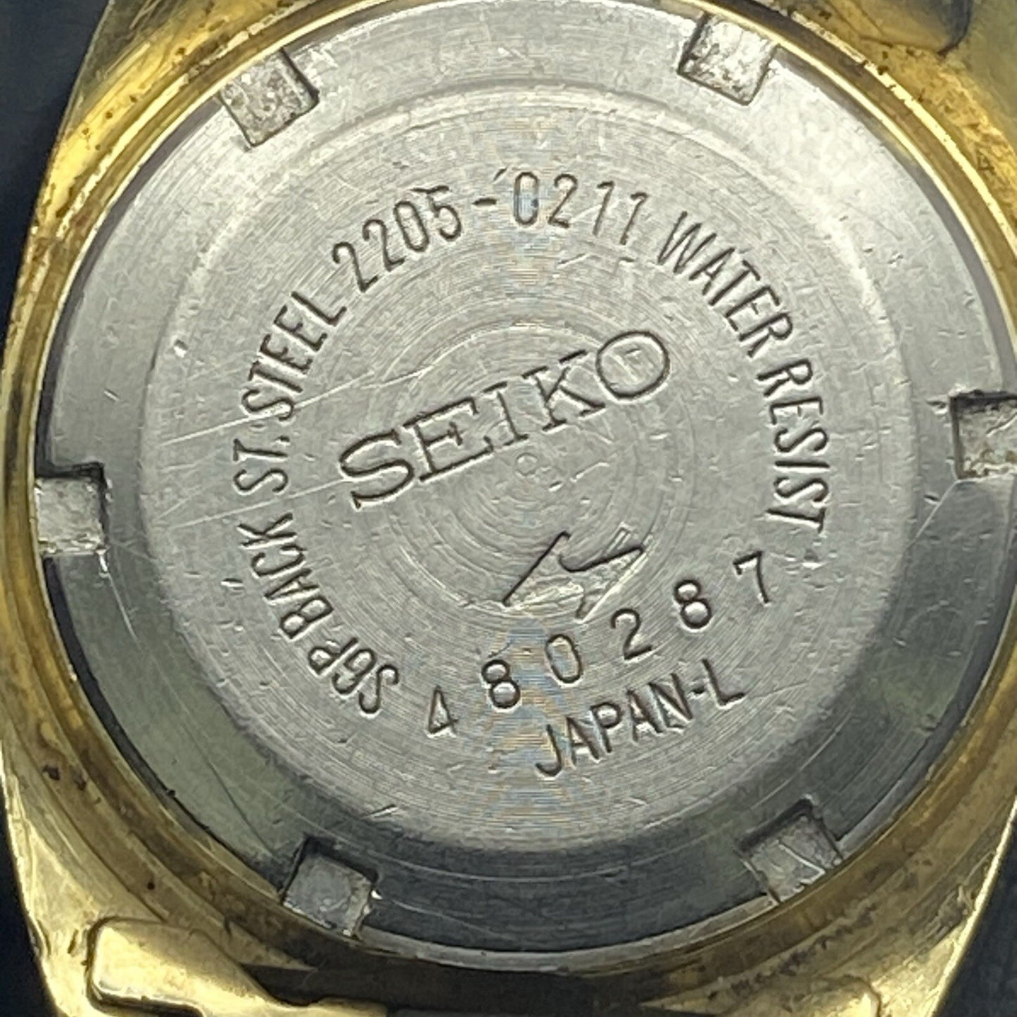 25mm RUNNING TO REPAIR Vintage Seiko Hi Beat 2205 - 0221 Ladies Watch 2205A