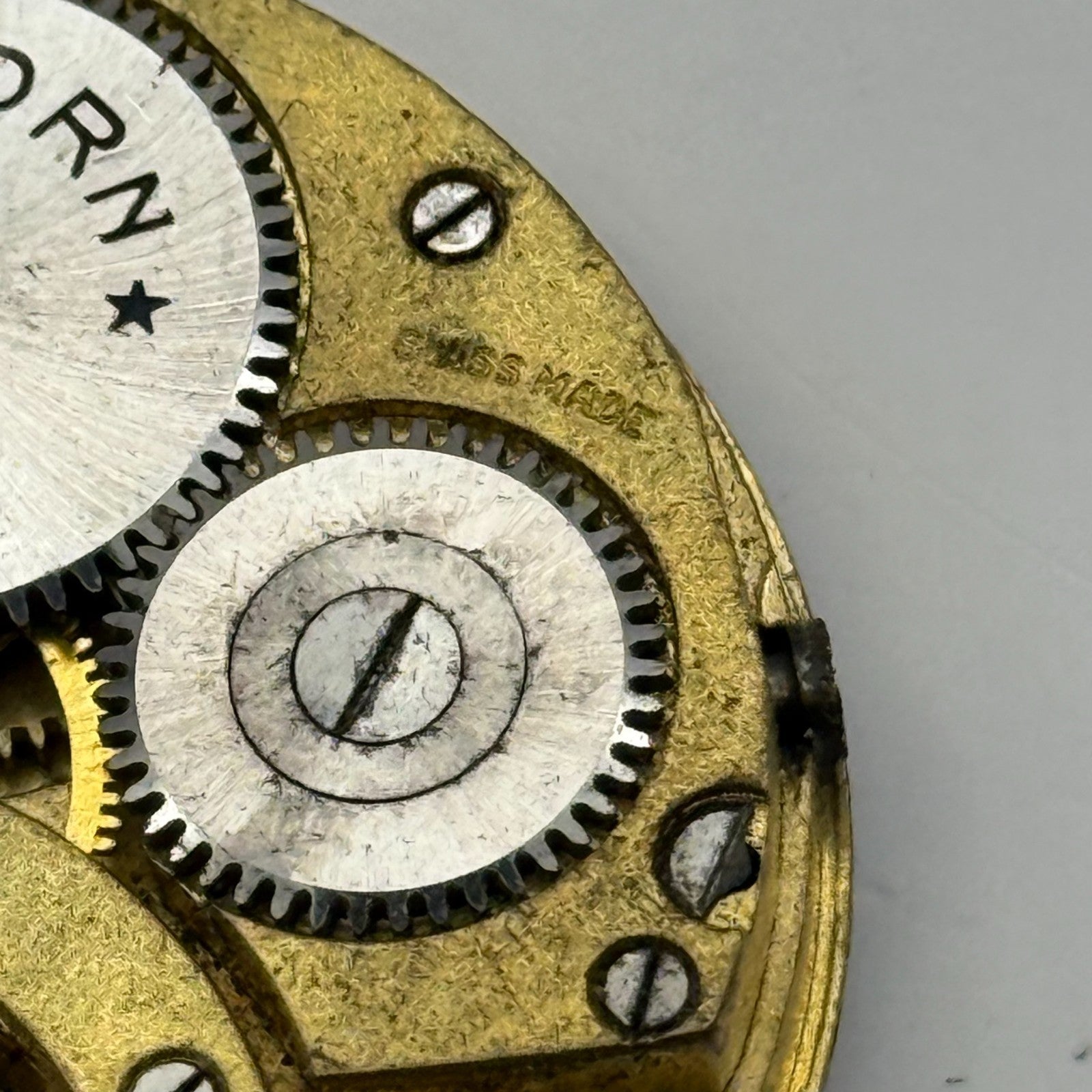 Unicorn Pocket Watch Movement Open Face 15 Jewels Swiss Parts Repair 41.1mm