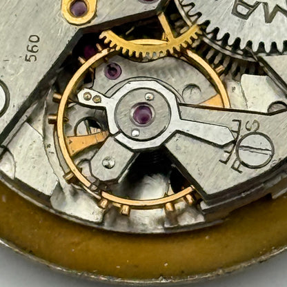 Marvin 560 Watch Movement Manual Wind Vintage Swiss 17 Jewels Parts 23.6mm