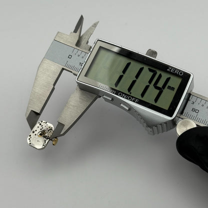 Zenith 57.8 Ladies Incomplete Watch Movement Vintage Swiss Parts Repair 11.7mm