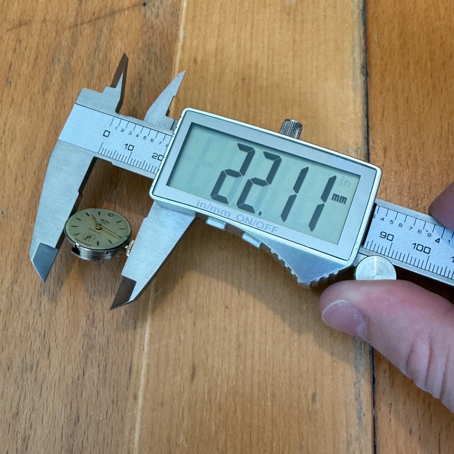 22mm Vintage Smiths Shockproof Cal 200 Sub Second Manual Wind Watch PARTS REPAIR